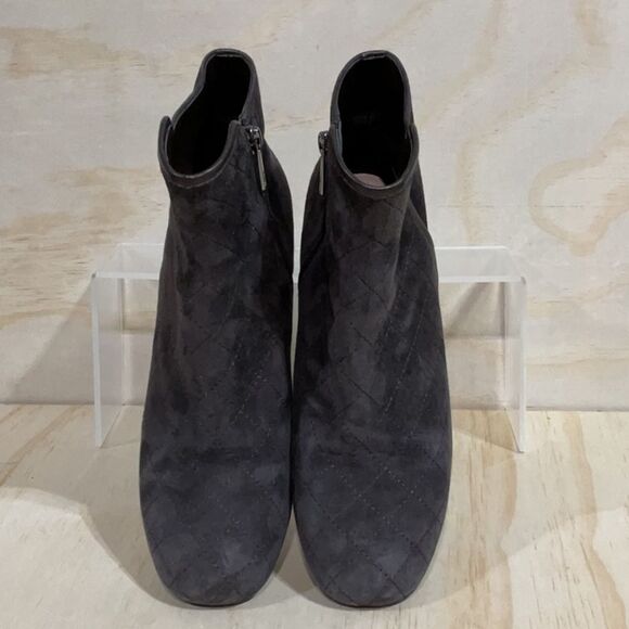 Donald J. Pliner Camie Brown Ankle Booties Sleek Suede Leather Shoes Women 8 - Picture 3 of 10